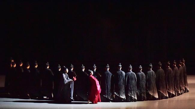 20-2020年 群舞《西施别越》获第12届中国舞蹈“荷花奖”古典舞奖 入围第12届全国“桃李杯”舞蹈教育教学成果展示活动 入围2021年全国舞蹈展演.jpg